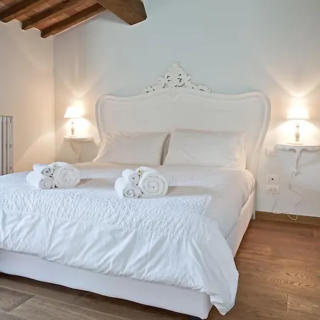 Boutique Sosta Del Pellegrino Pietrasanta